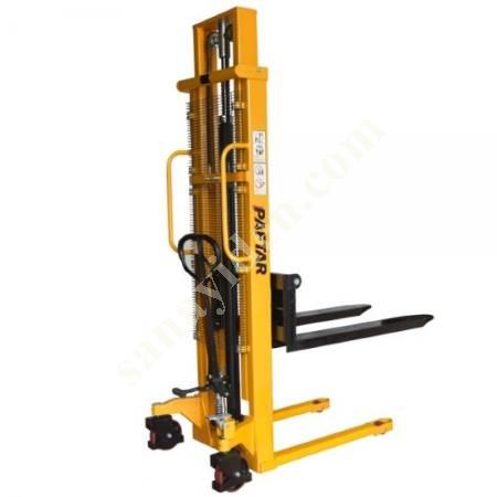 MS1030 MANUAL STACKING, Stacking Lift Machines