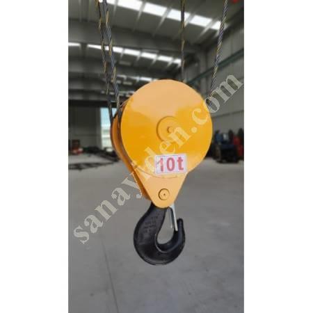 10 TON HOOK AND CAT MG MACHINE, Building Construction