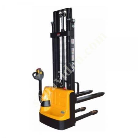 ES1535E PEDESTRIAN CONTROLLED STACKER, Stacking Lift Machines