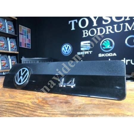 POLO BORA FABİA 1.4 16V MOTOR ÜST KAPAĞI BANDI LOGOLU 036129607 - 036103940N, Motor Muhafaza  Kapağı