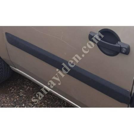 2011 MODEL FIAT DOBLO SAFELINE LEFT FRONT DOOR BAND,