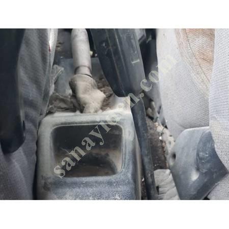 HYUNDAI EXCEL EXIT, HANDBRAKE,