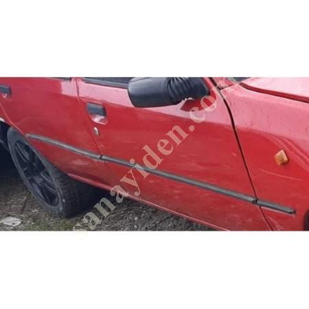 PEUGEOT 205 1.4 GASOLINE RIGHT FRONT DOOR TAPE,