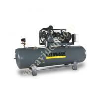 300 LT DOUBLE STAGE COMPRESSOR,