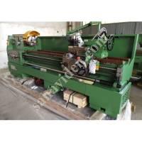 UNIVERSAL BAOJI CS6250B 3000 LATHE,